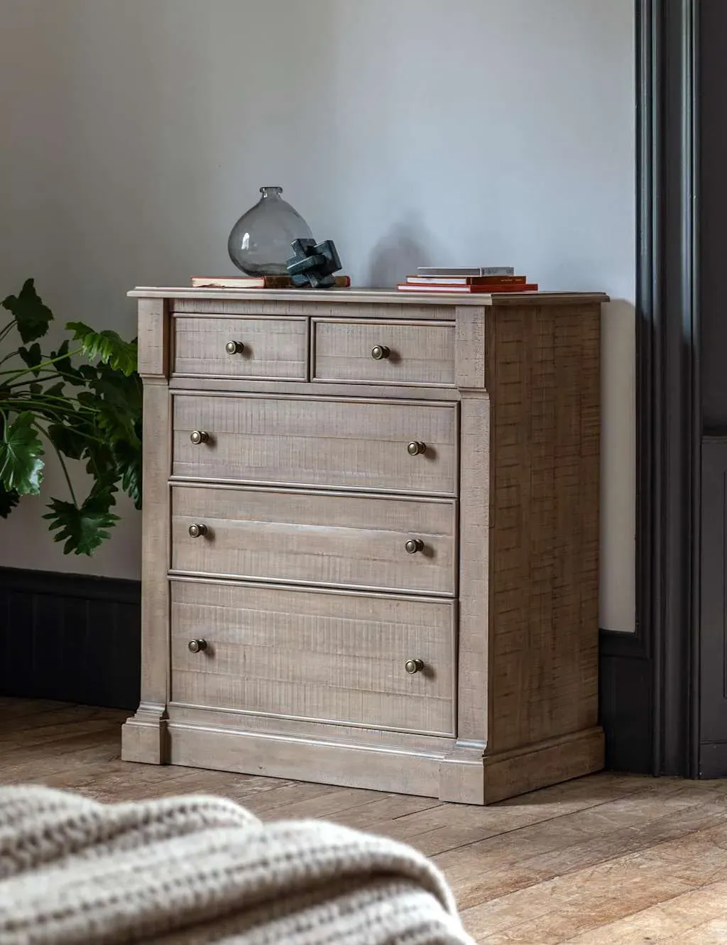 Vancouver 5 Drawer Chest - Natural product
