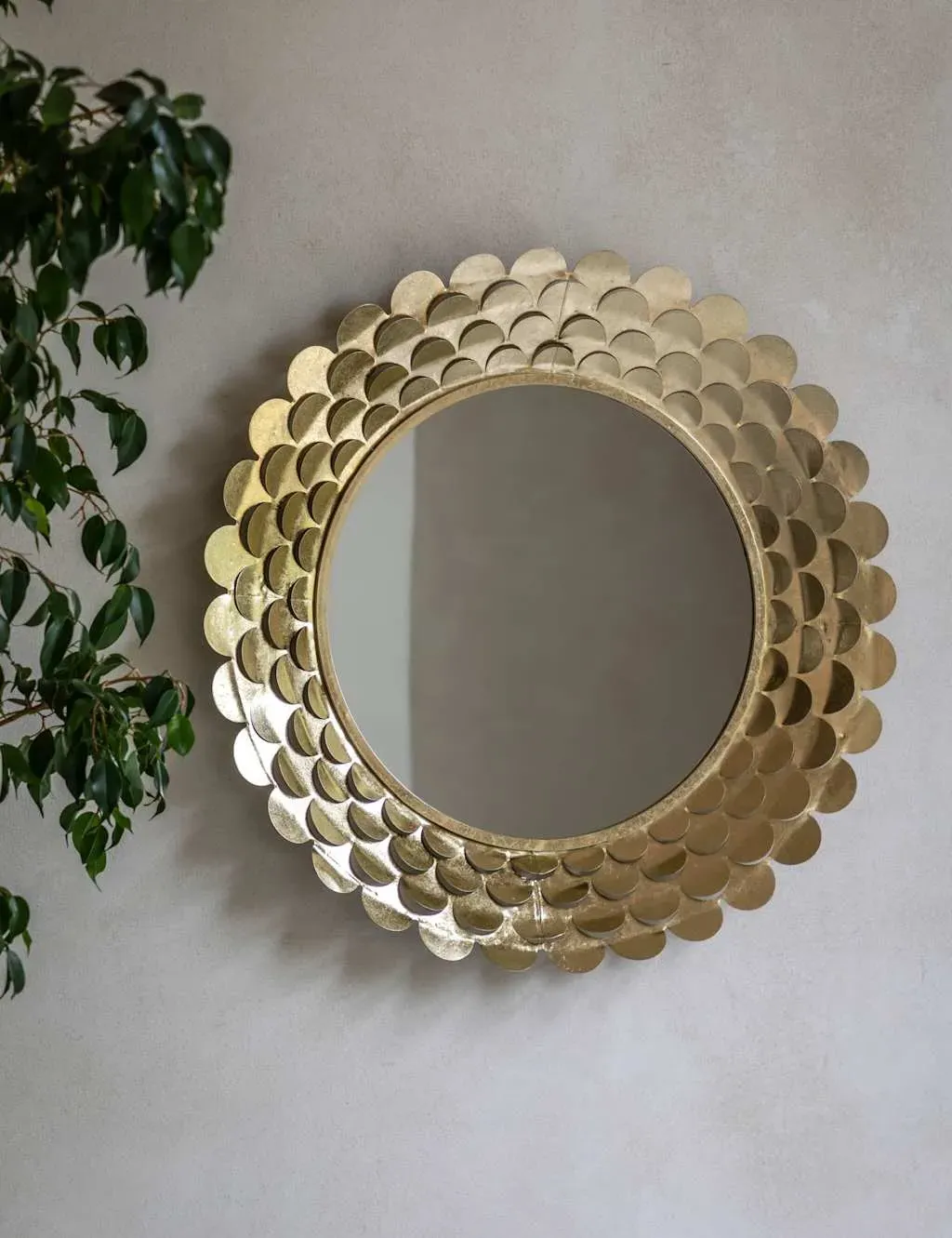 Windsor Large Round Wall Mirror - Gold, Metal product