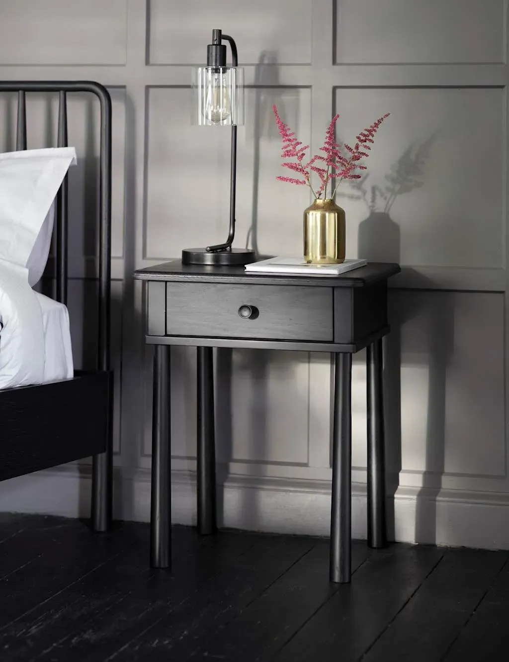 Wycombe 1 Drawer Bedside Table - Black, Oak Veneer product