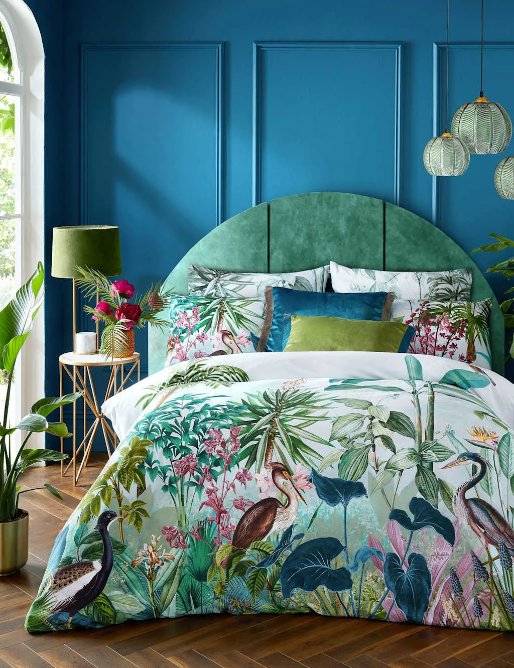 Chinoiserie Garden Reversible Bedding Set - Multi, Cotton product