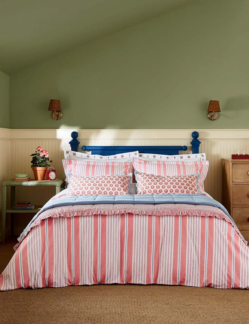 Siesta Stripe Reversible Bedding Set - Red Mix, Cotton product
