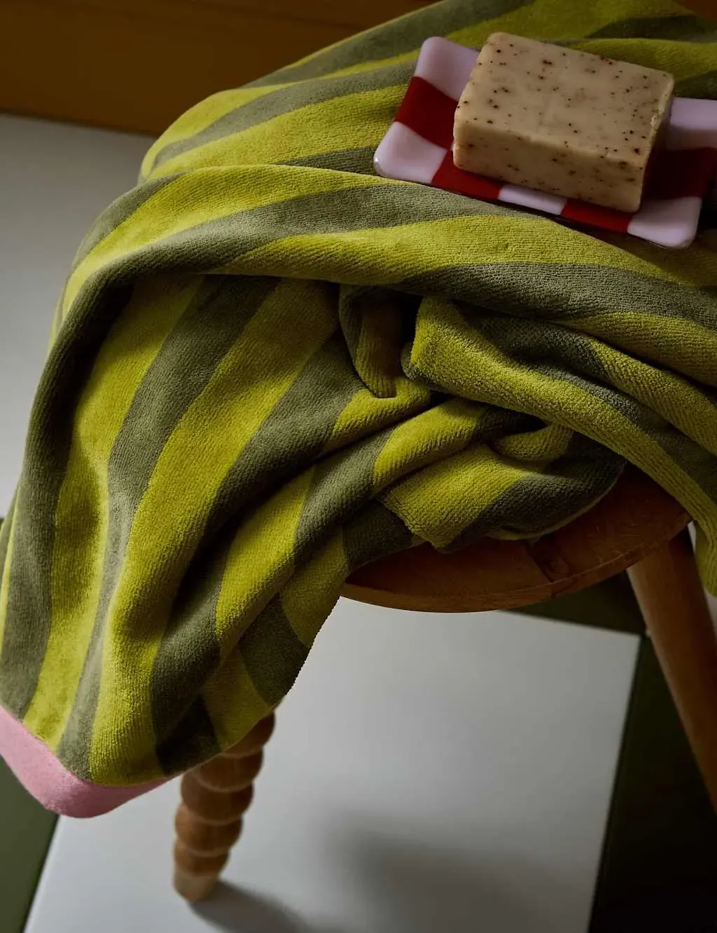 Pure Cotton Grass Stripe Towel - Multi product