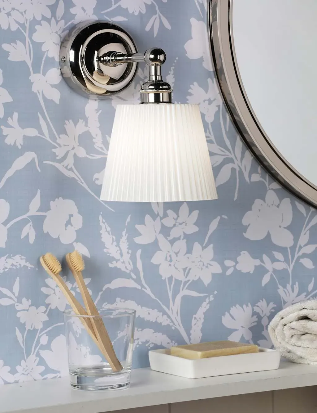 Callaghan Wall Light - Silver, Nickel product
