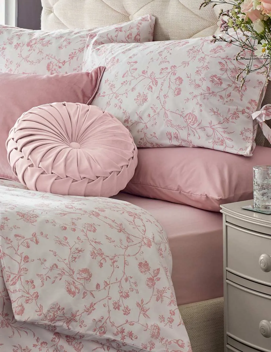 Aria Bedding Set - Blush, Pure Cotton product