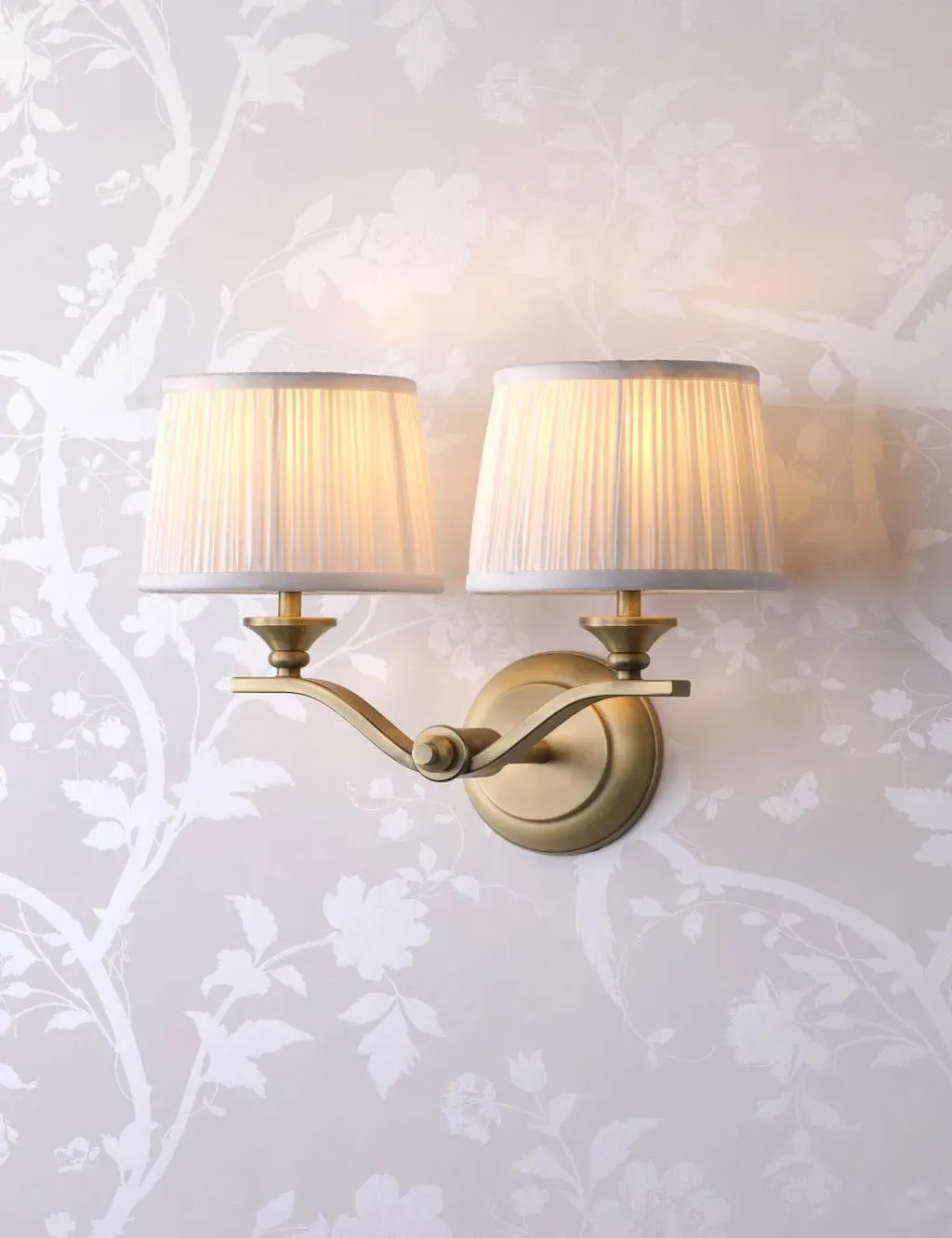 Hemsley Metal 2-Light Wall Light - Antique Brass product