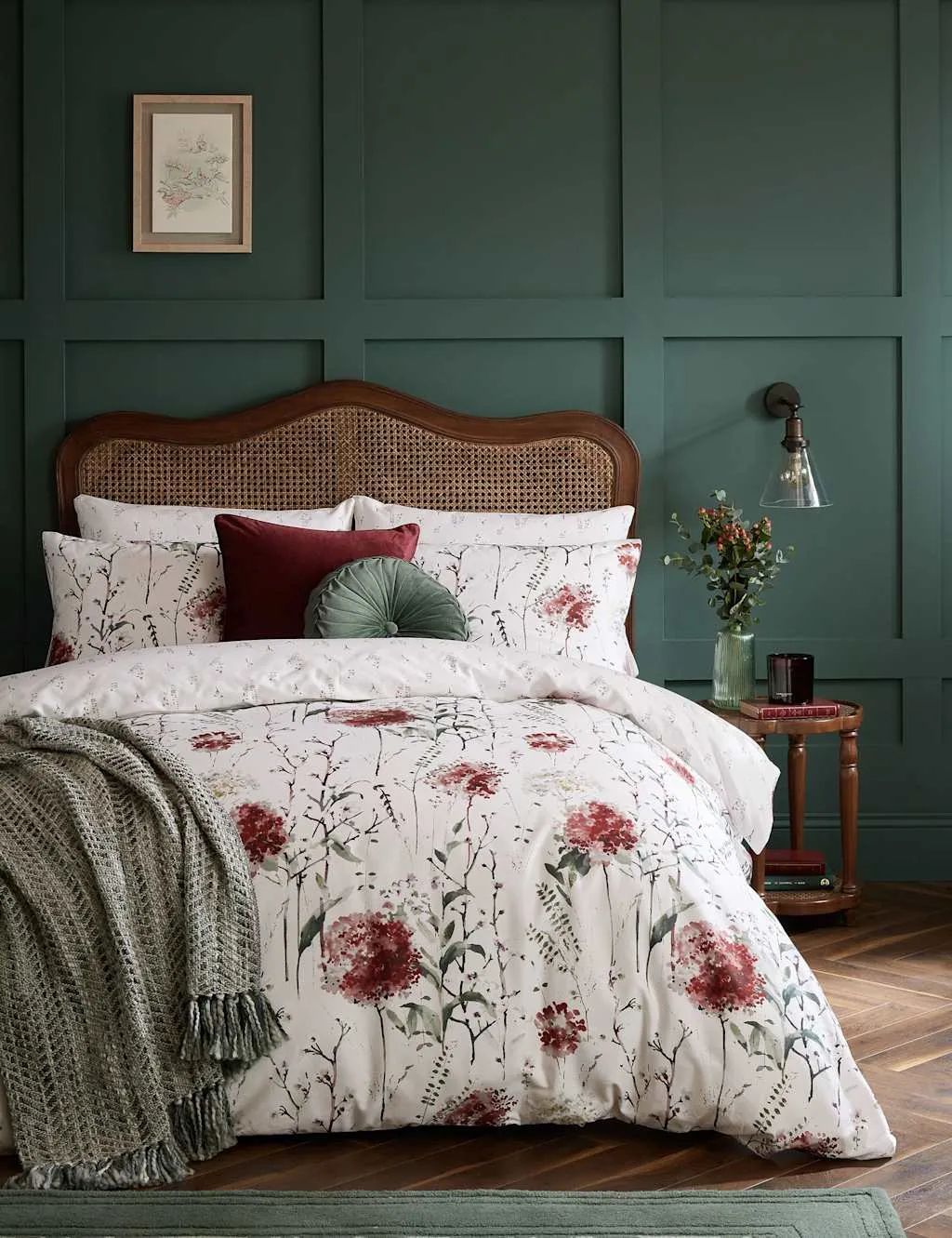Pallington Bloom Bedding Set - Red Mix, Cotton product