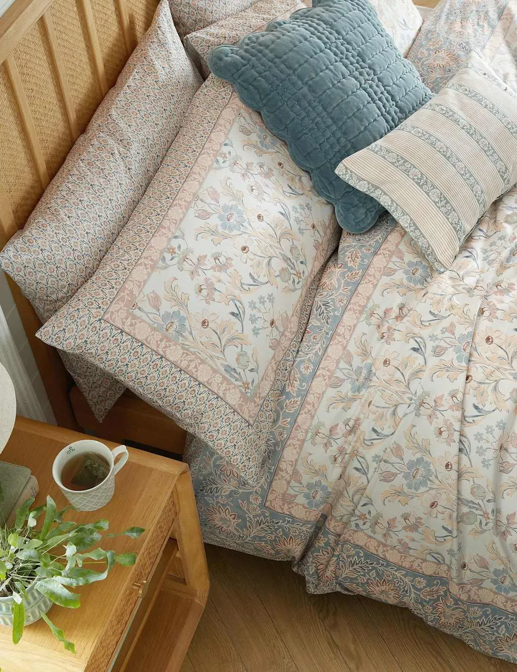 Semington Set of 2 Pillowcases - Light Pink Mix, Pure Cotton product