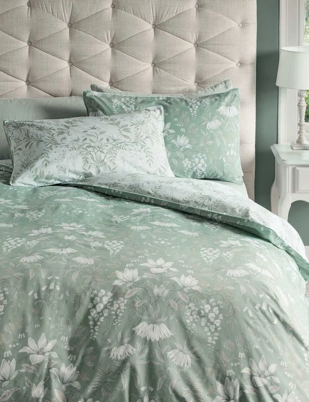Parterre Bedding Set - Light Green, Cotton Sateen product