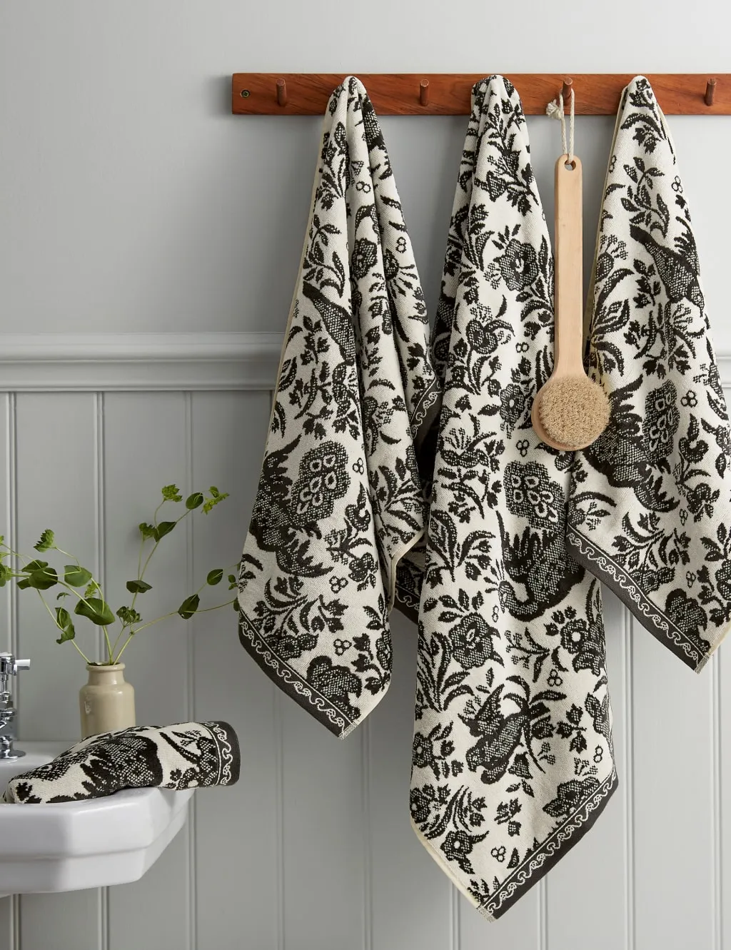Regal Peacock Towel - Charcoal Mix, Pure Cotton product