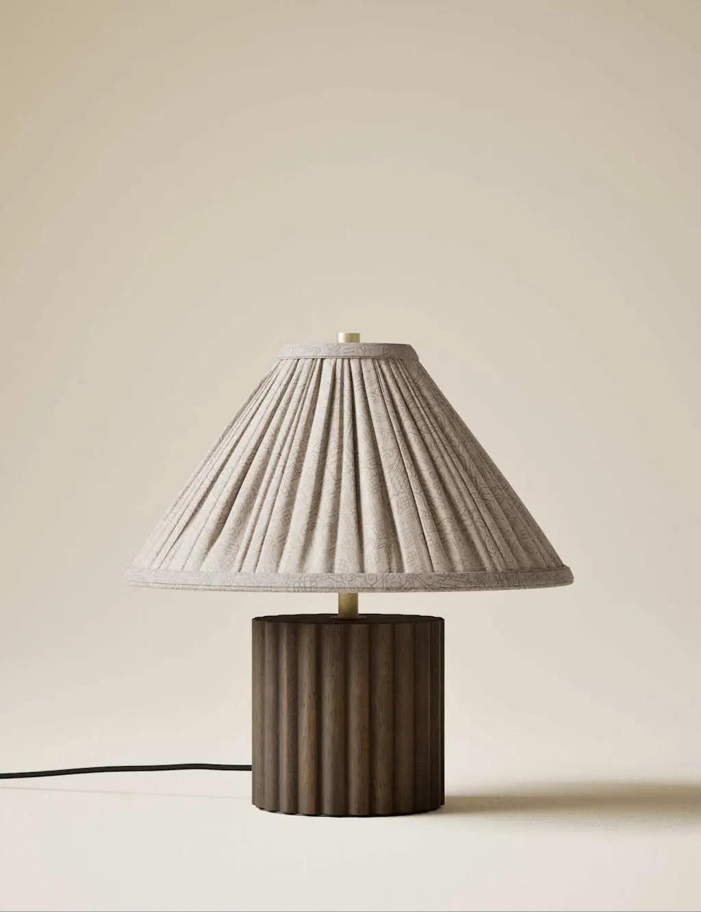 Round Table Lamp Ribbed - Brown, Wood product