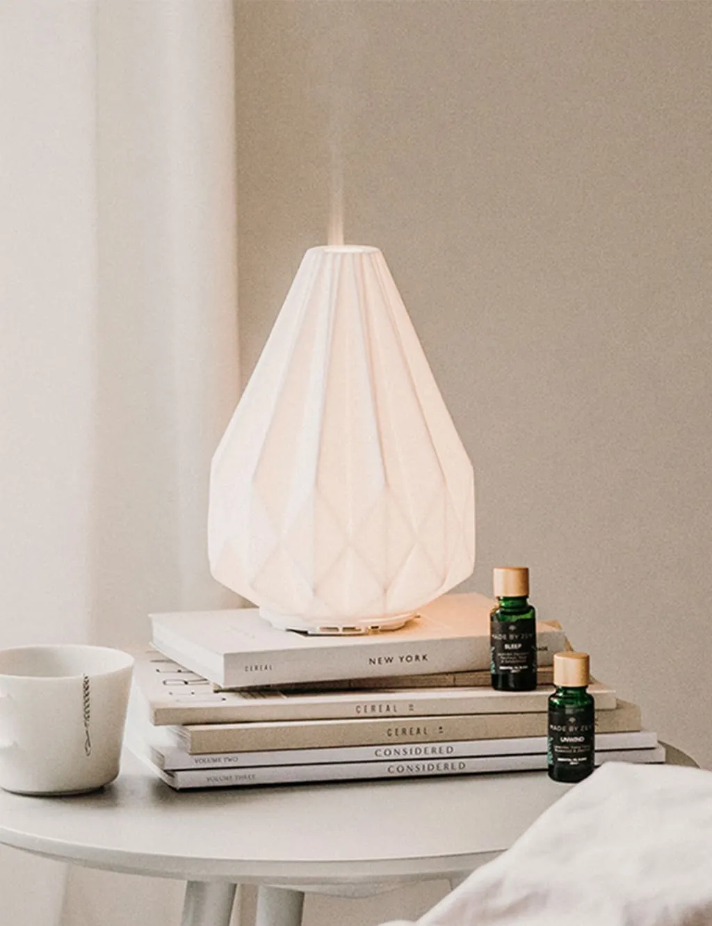 Kasper Aroma Electric Diffuser - White, Ceramic product