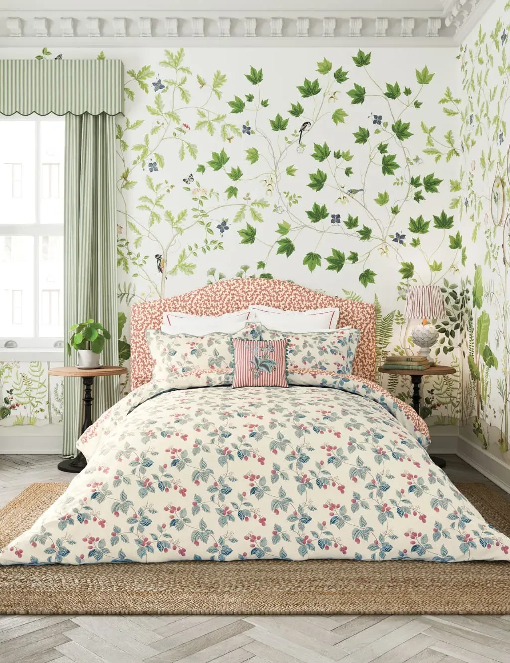 Rubus Bedding Set - Raspberry, Cotton Percale product
