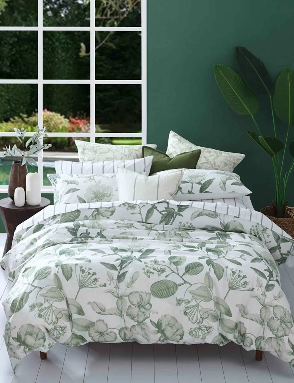 Botanical Leaf Bedding Set - White Mix, Pure Cotton product