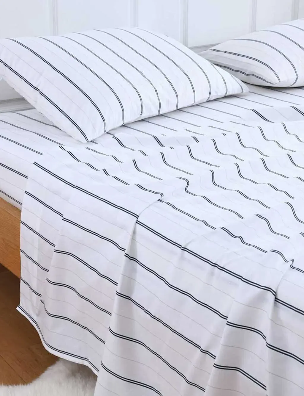 Cape Leaf Fitted Sheet Set - White Mix, Cotton product