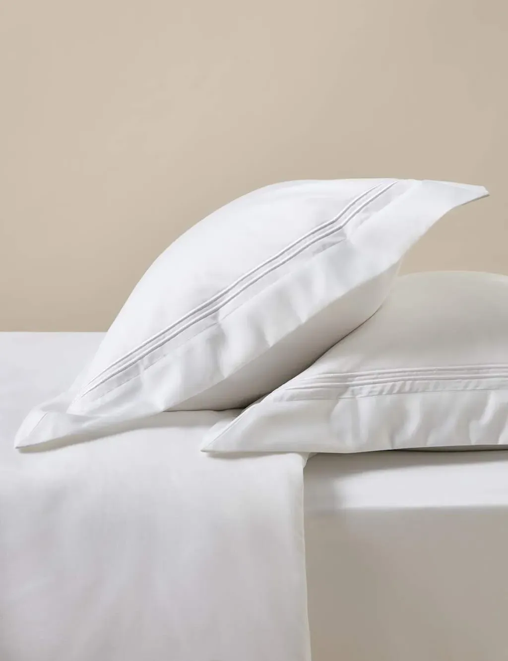 2 Pack 600 Thread Count Oxford Pillowcases - White, Cotton product