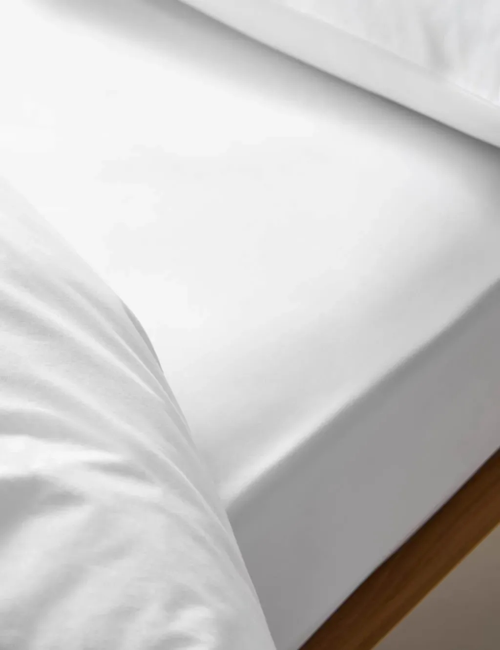 Body Sensor™ Fitted Sheet - White, Cotton product