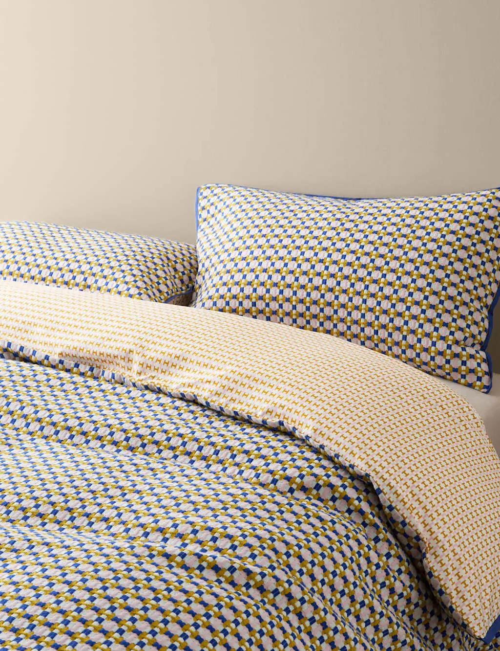 Bright Waffle Bedding Set - Blue, Cotton product