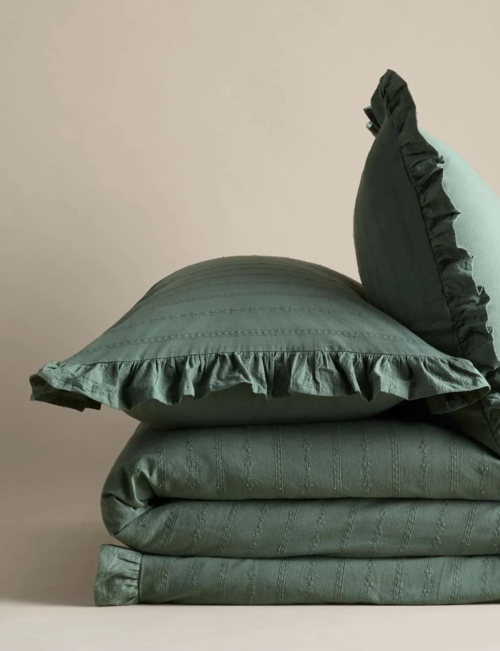 Pure Cotton Bedding Set French Ruffle Embroidery - Green, Cotton product