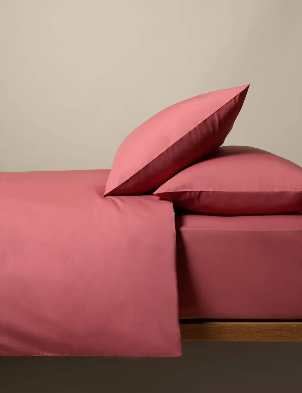Cotton Rich Percale Bedding Set - Clay product