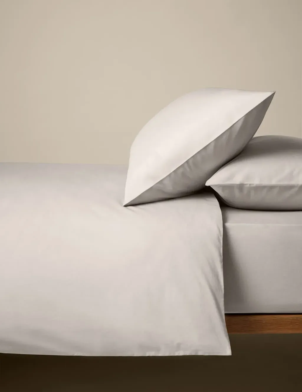 Cotton Rich Percale Bedding Set - Ivory product