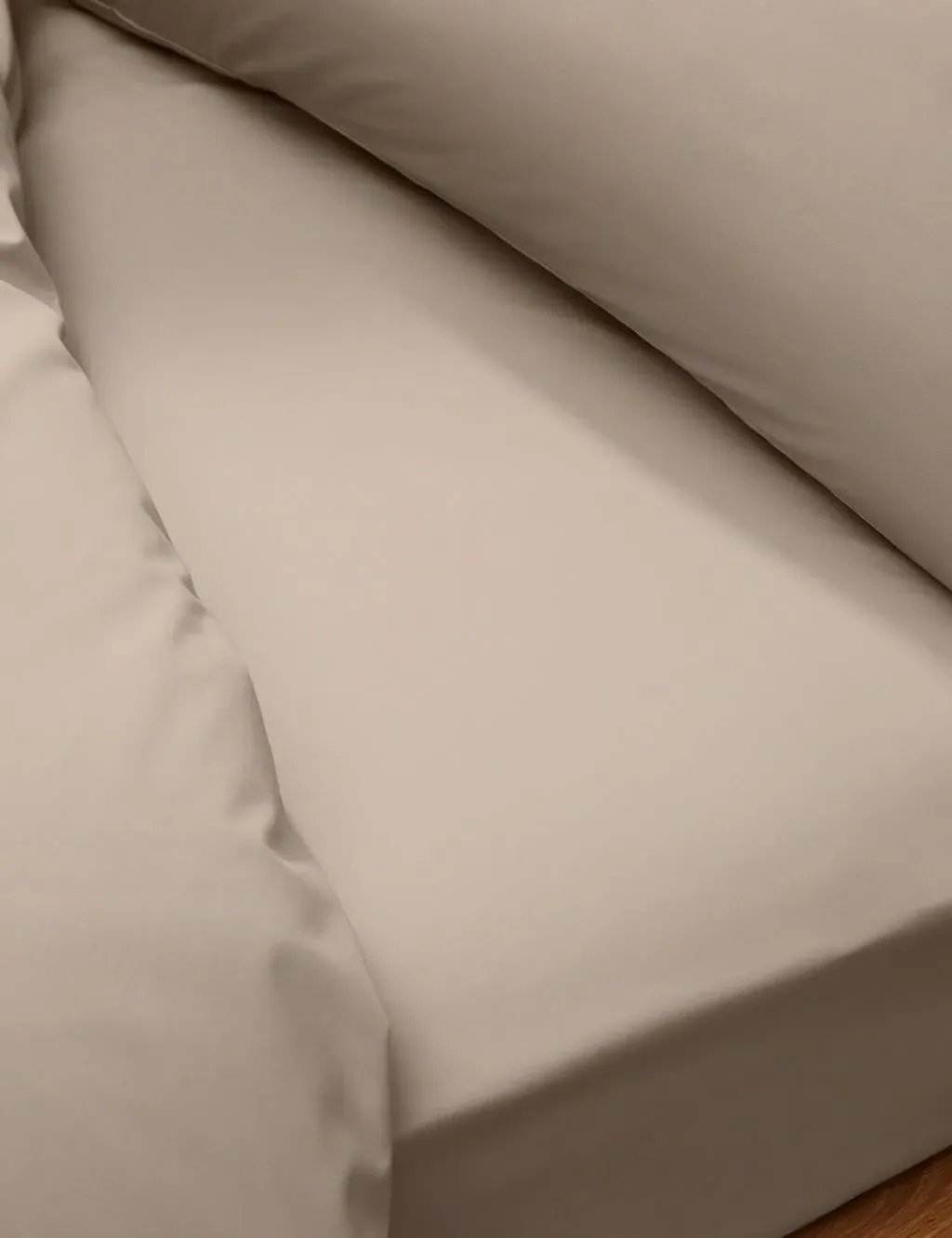 Egyptian Cotton 230 Thread Count Deeper Fitted Sheet - Mink product