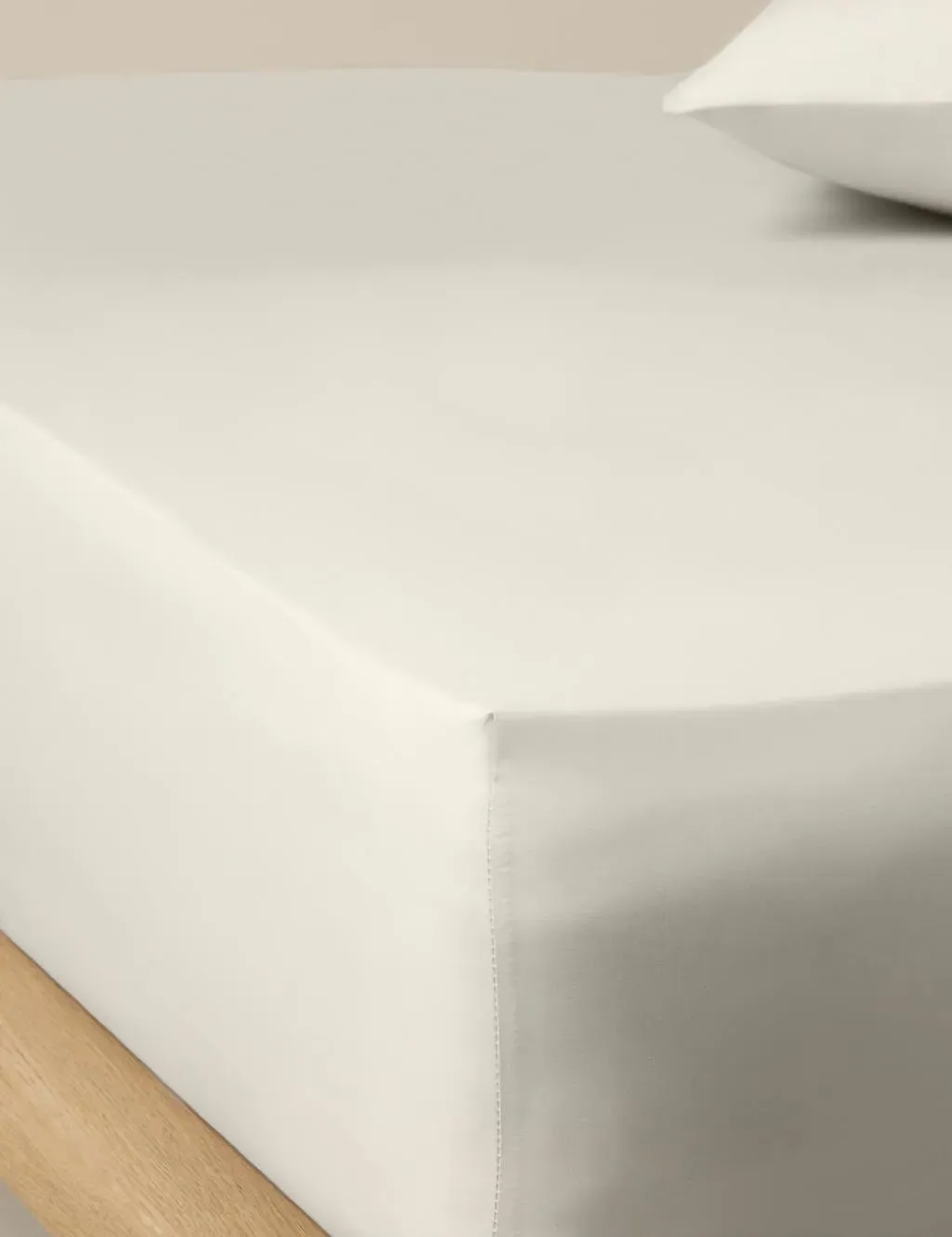 Egyptian Cotton 400 Thread Count Fitted Sheet - Linen product