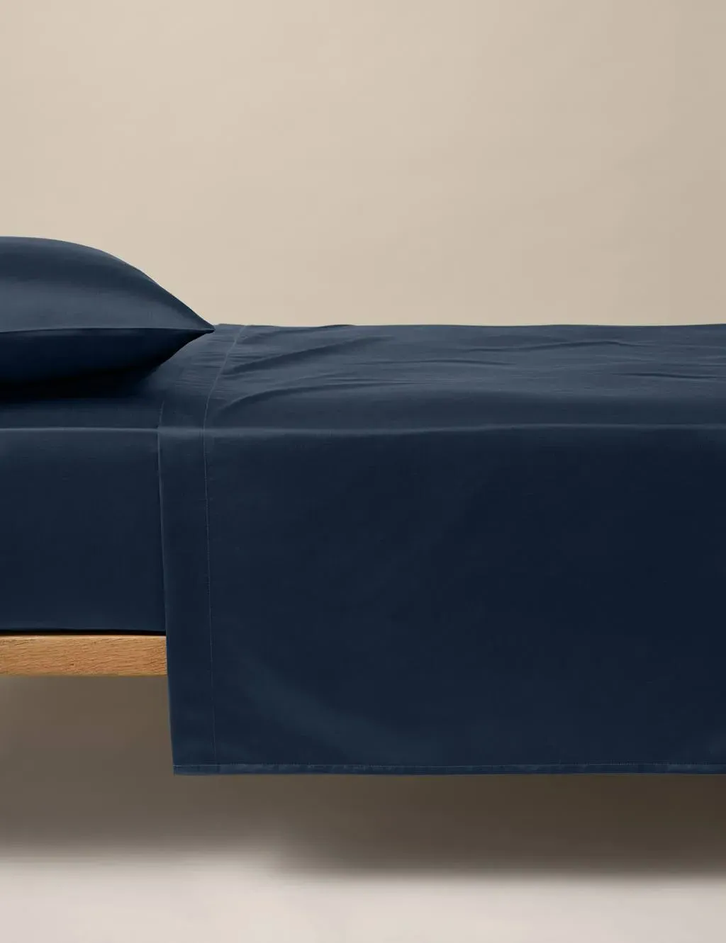 Egyptian Cotton 400 Thread Count Silky Flat Sheet - Navy product