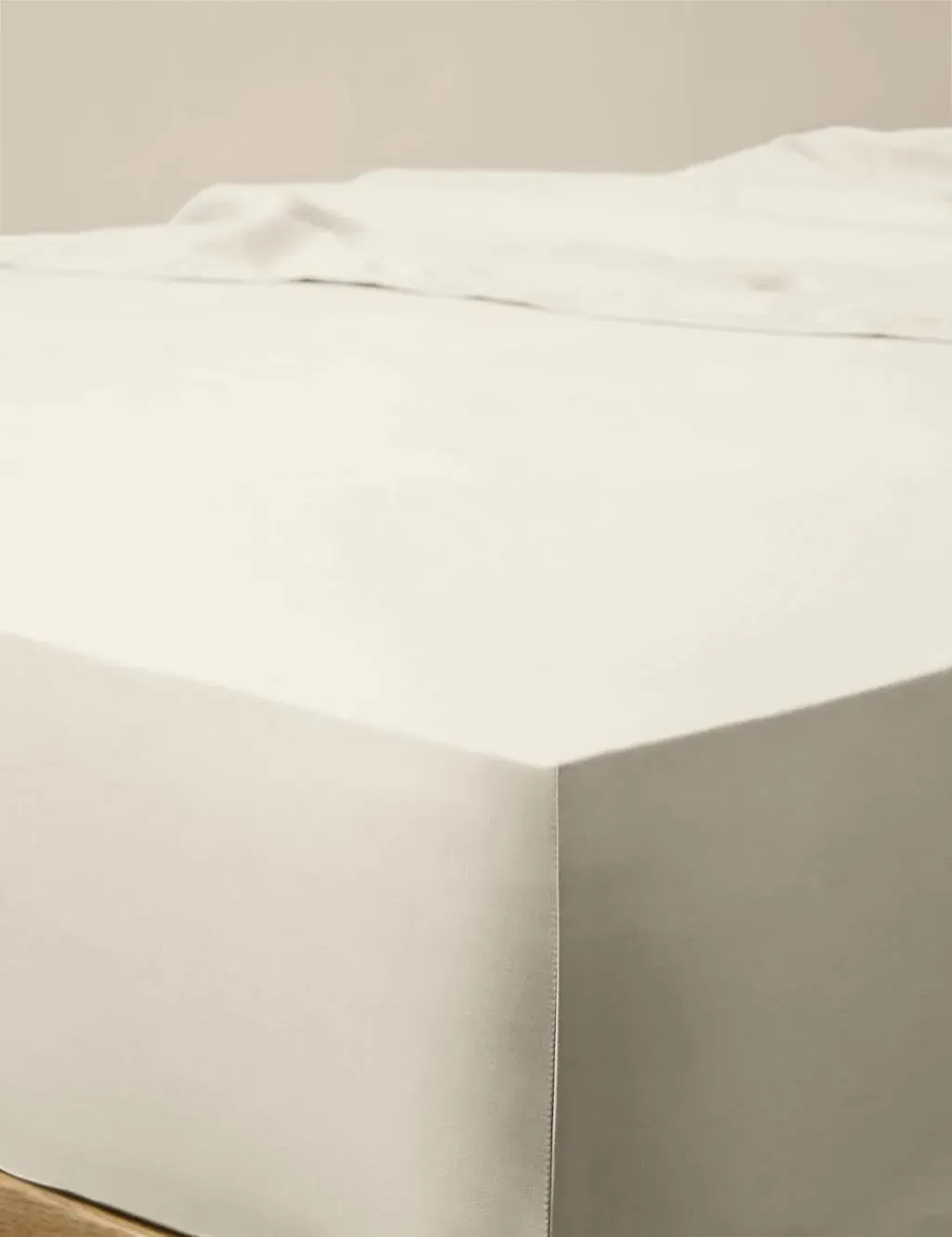 Egyptian Cotton Deep Fitted Sheet - Cream product