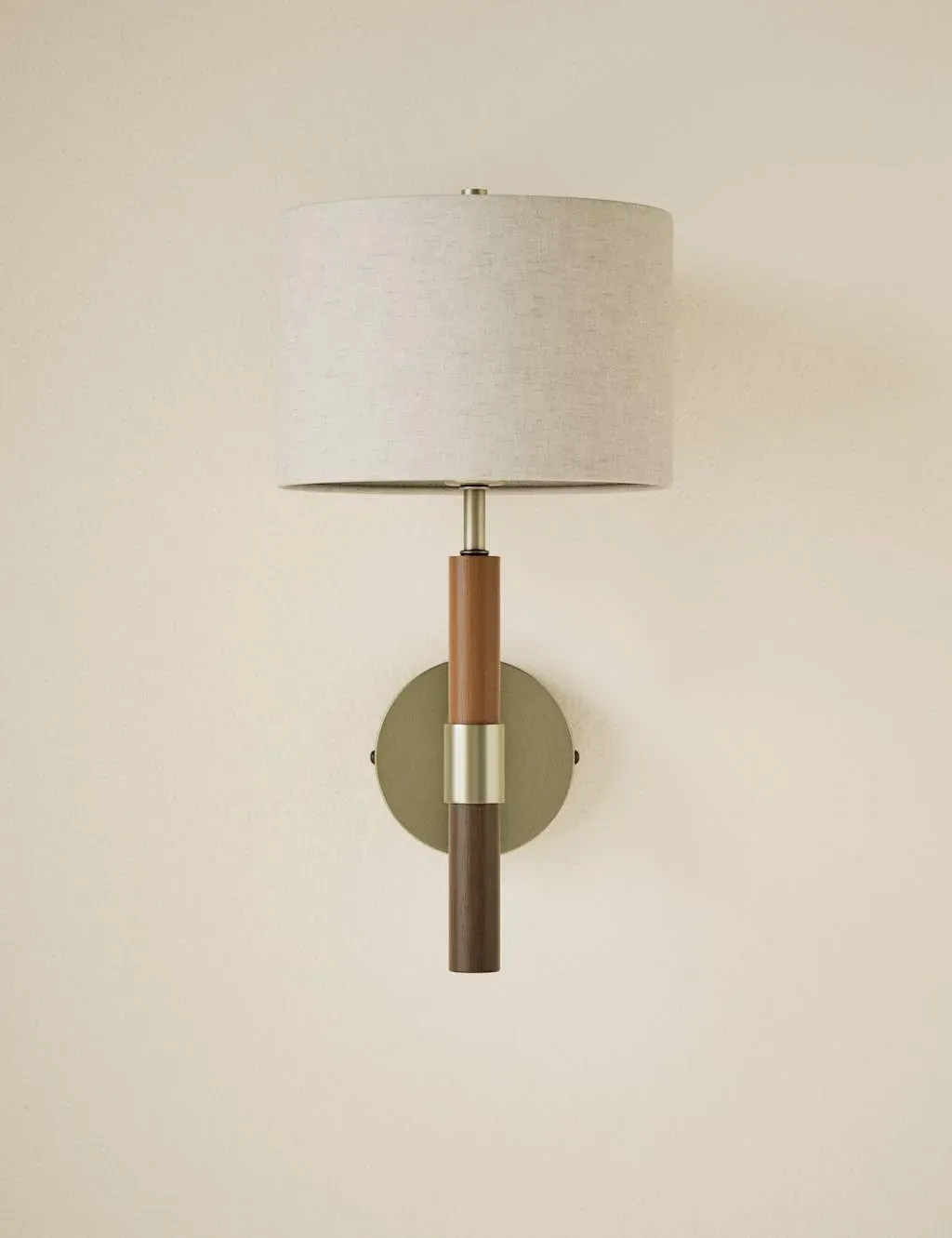Marlowe Wall Light - Natural product