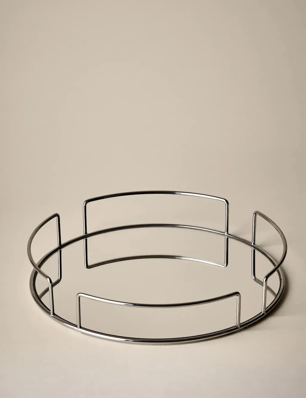 Mirrored Round Tray - Silver product
