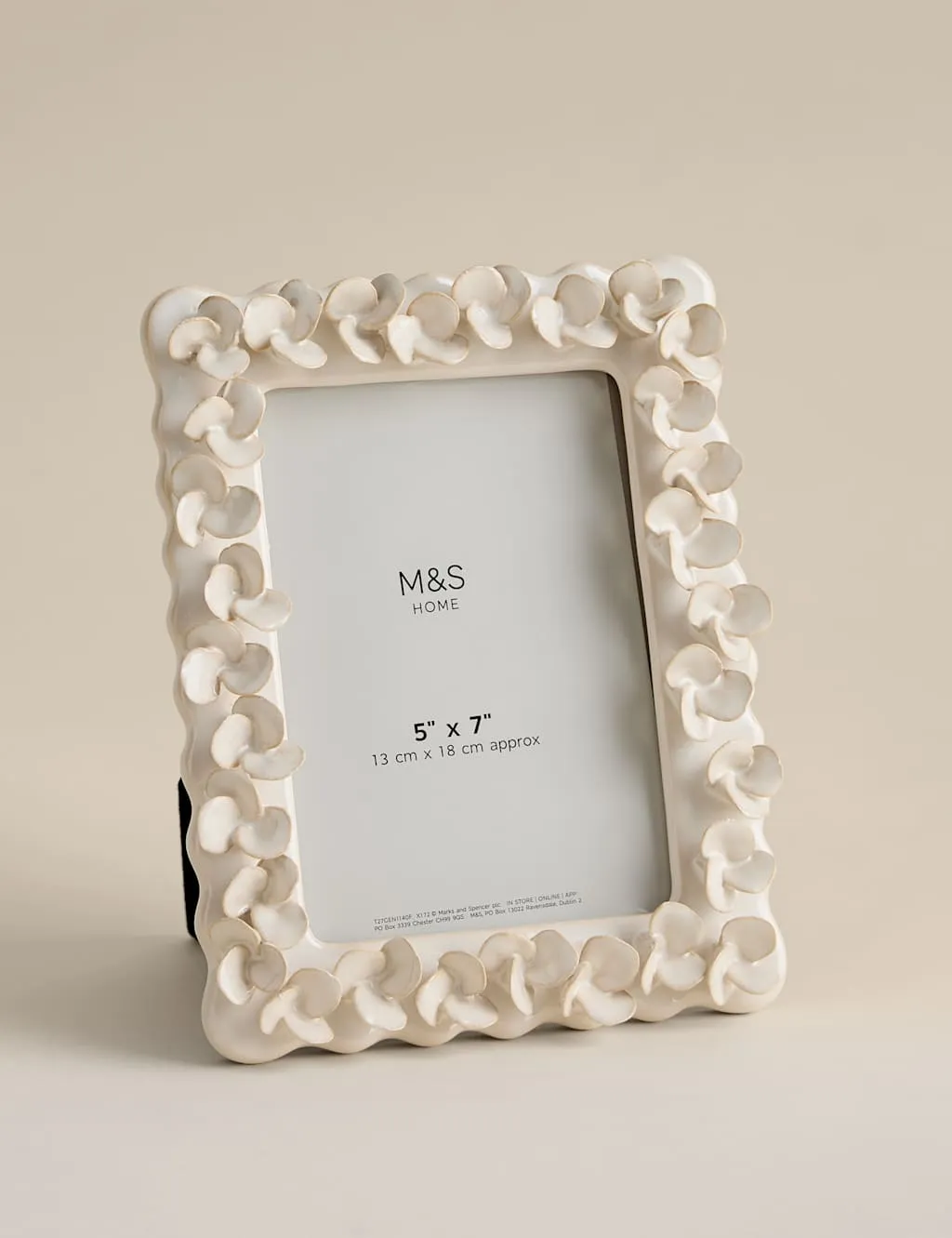 Petal 5x7 Inch Photo Frame - Soft White, Ceramic product