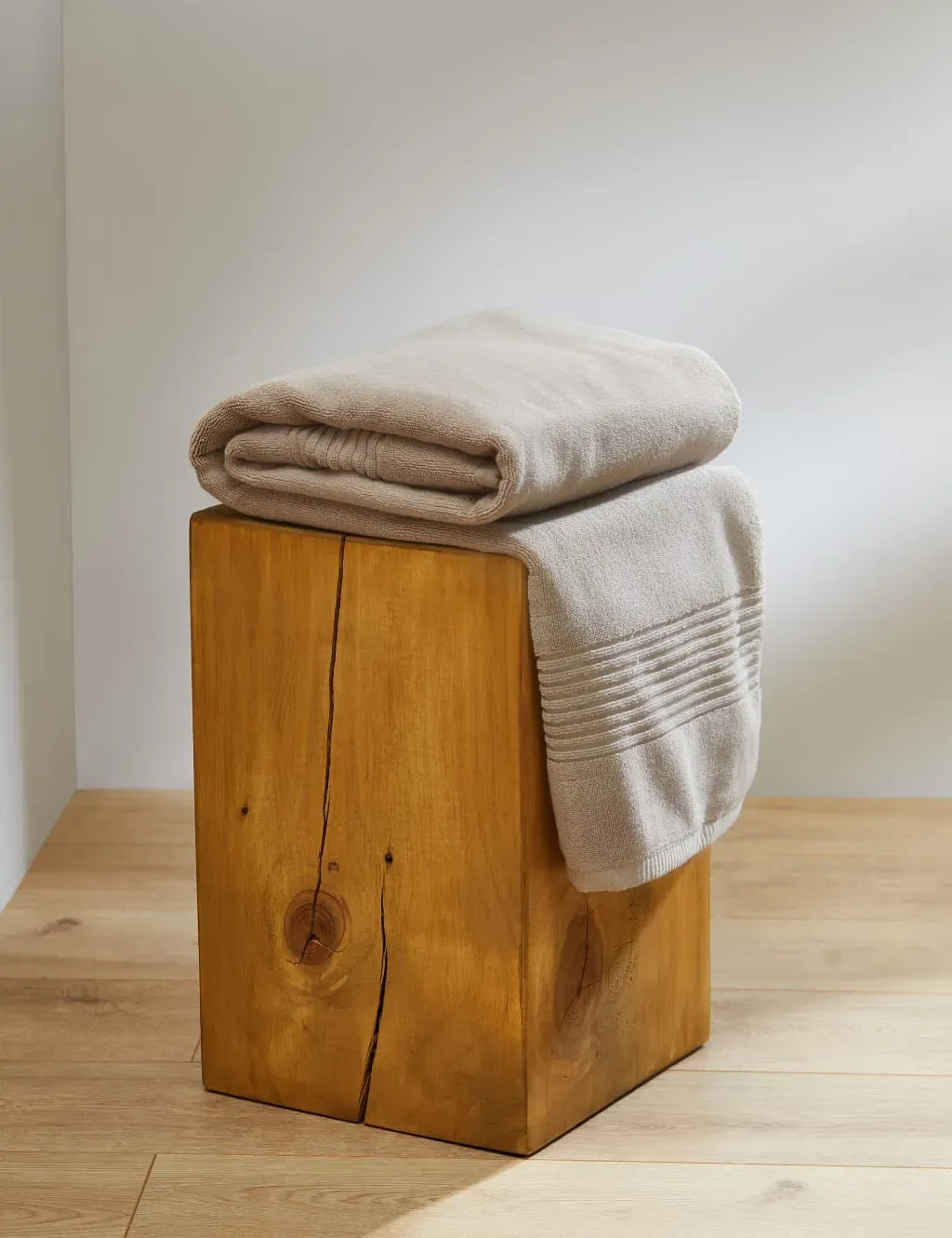 Plush Egyptian Cotton Towel - Mocha product