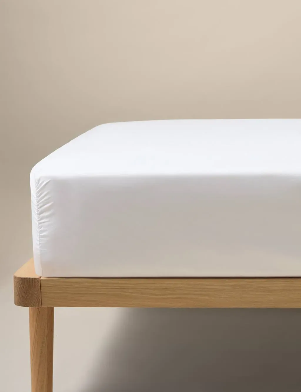 Pure Cotton 600 Thread Count Fitted Sheet - White product