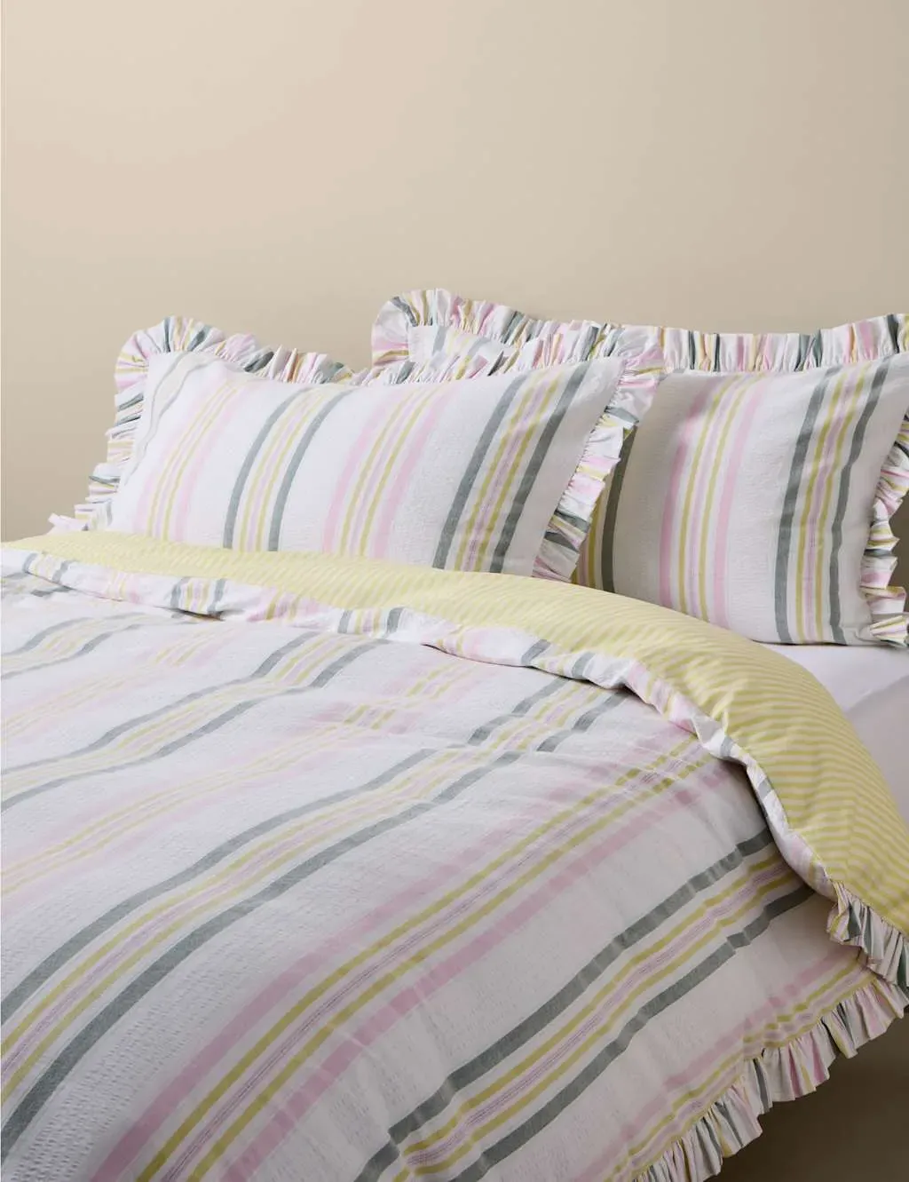 Pure Cotton Contrast Stripe Bedding Set - Green Mix product