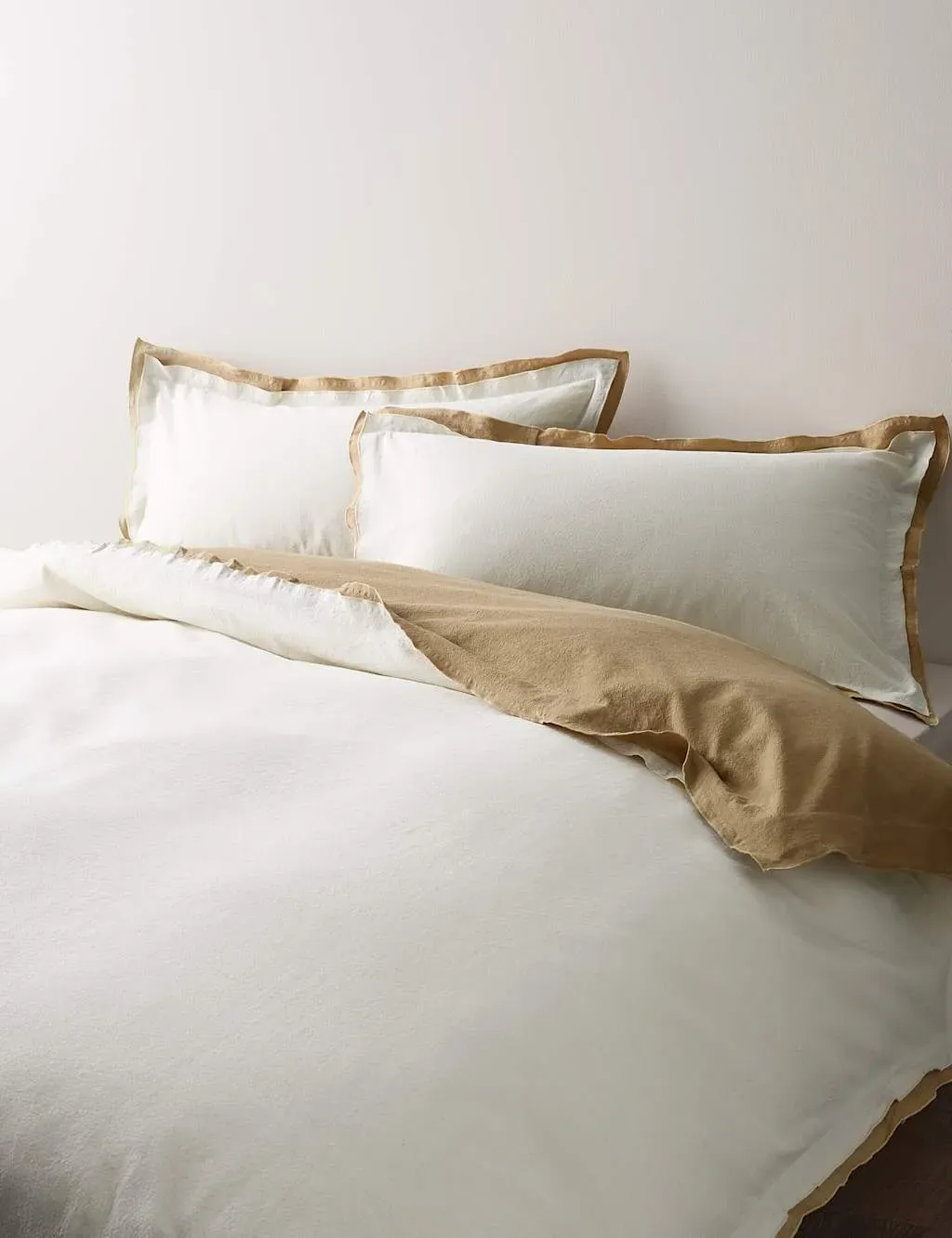 Pure Cotton Crepe Contrast Bedding Set - Natural Mix product