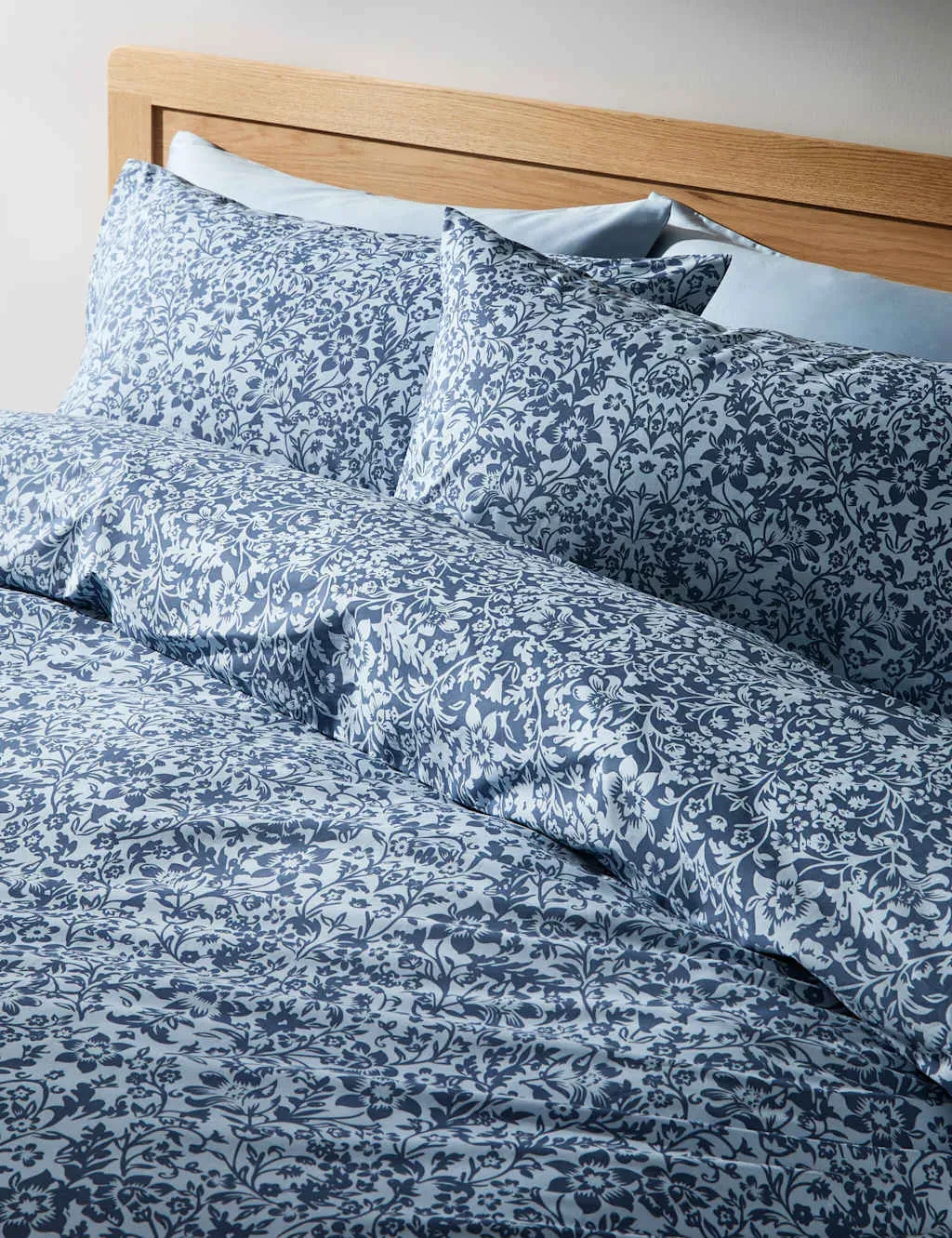 Pure Cotton Mirrored Floral Bedding Set - Blue Mix product