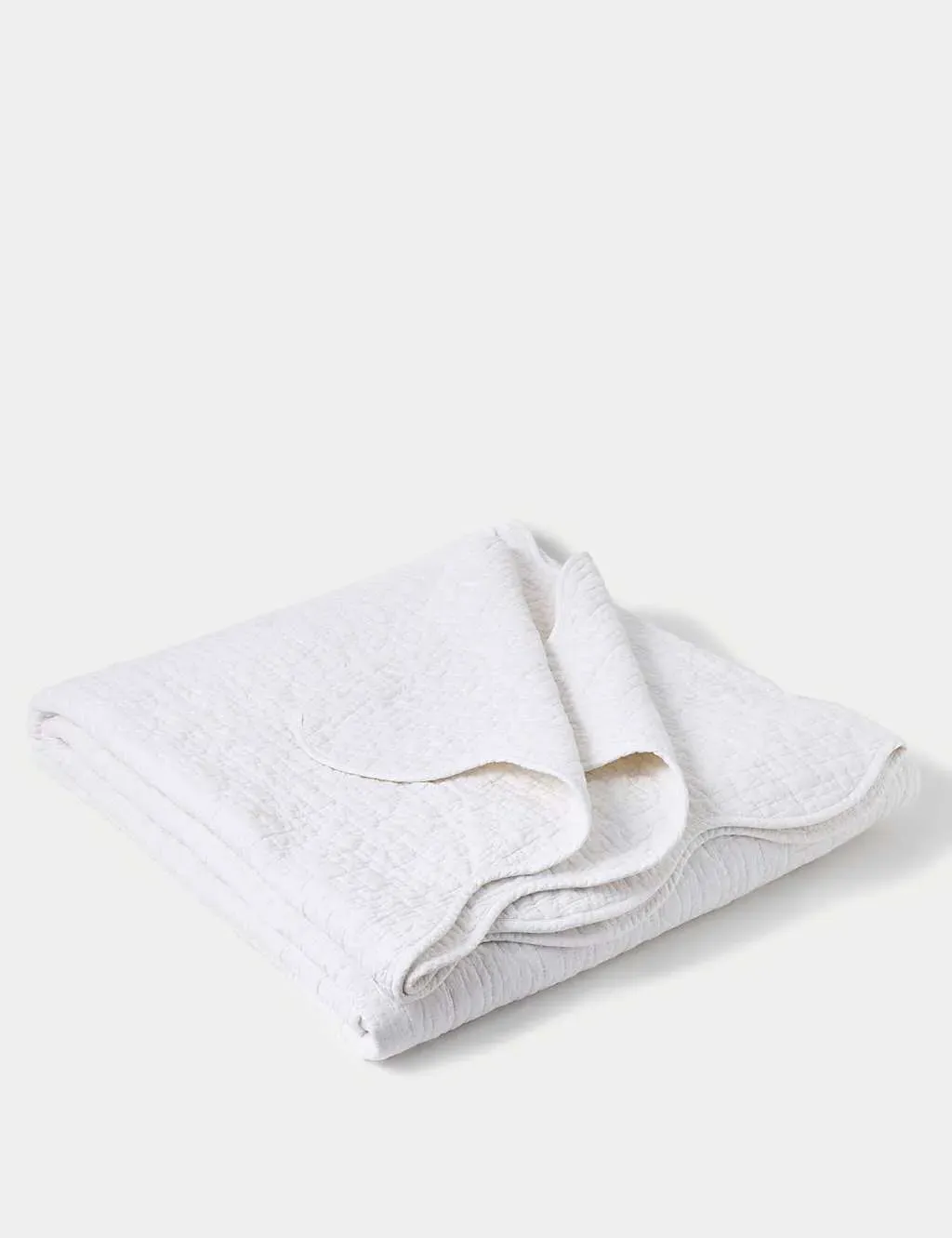 Pure Cotton Quilted Scallop Bedspread - Soft White product