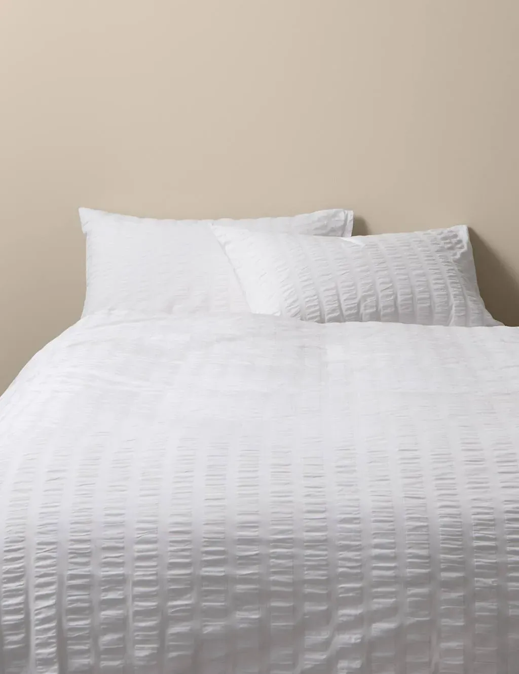 Pure Cotton Seersucker Bedding Set - White product