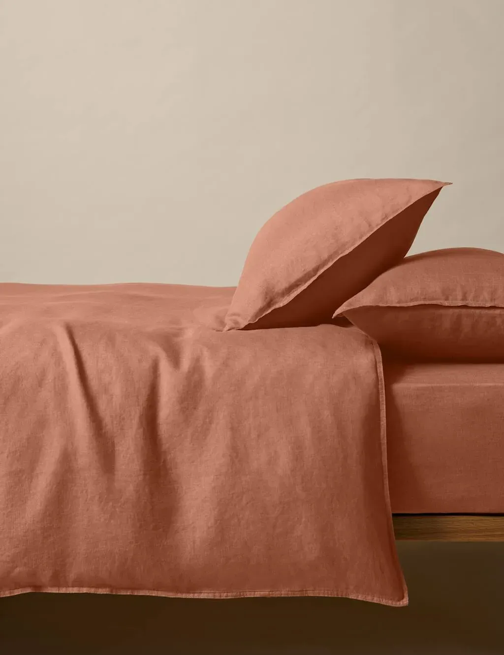 Pure Linen Bedding Set - Dark Camel product