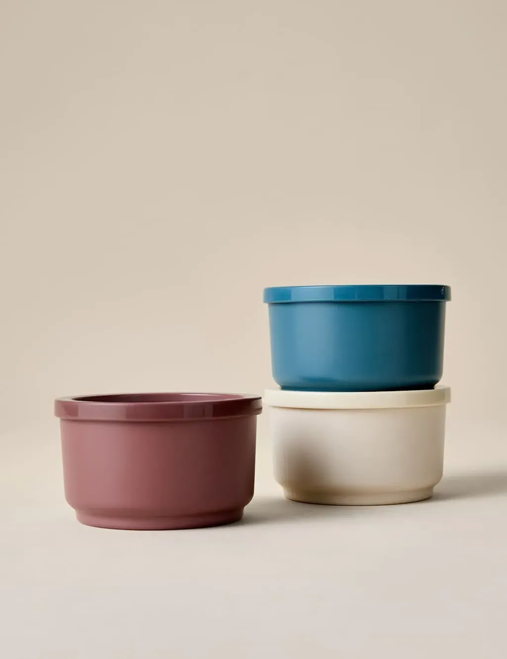 Set of 3 Round Plastic Sauce Pots - Multi product