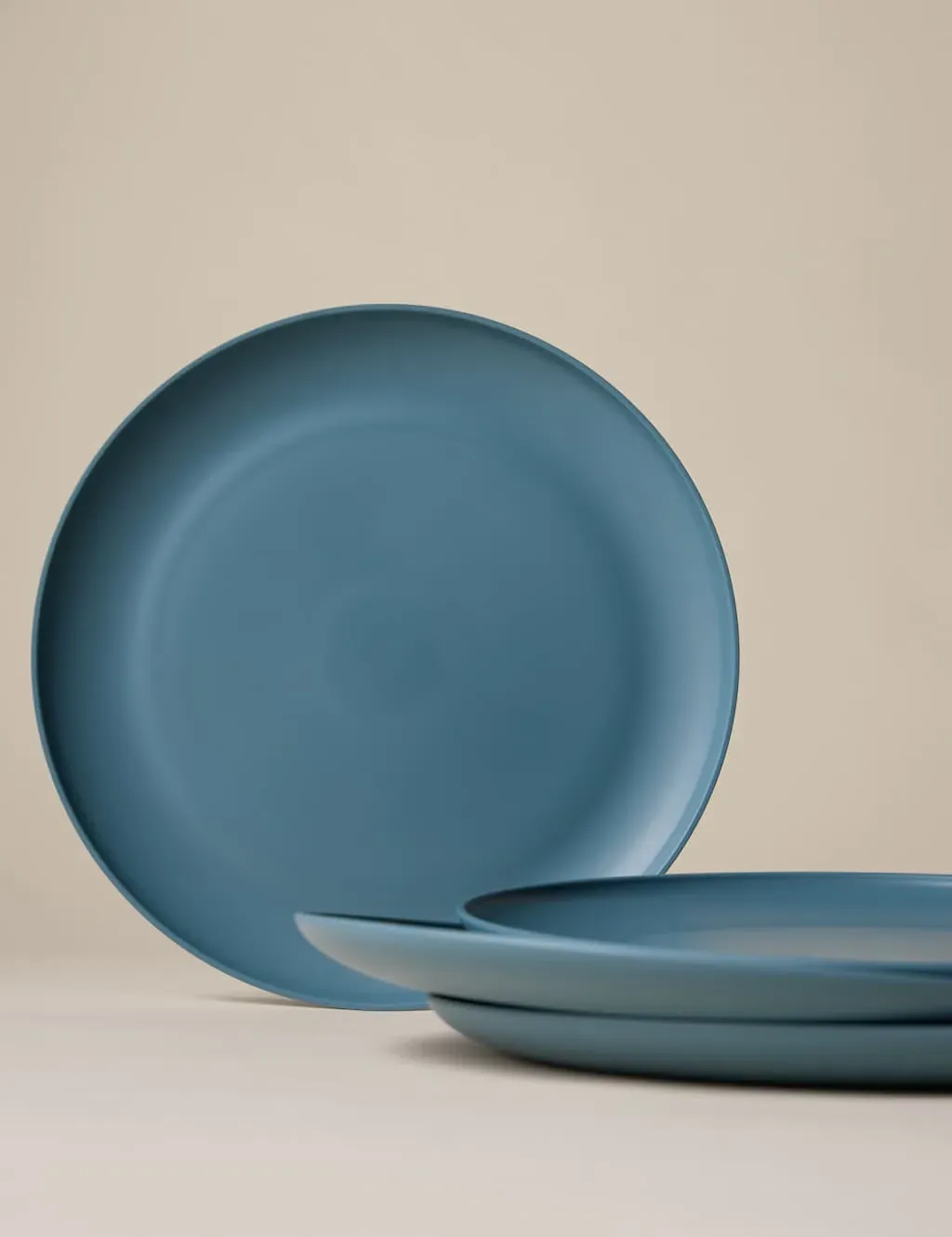 Set of 4 Picnic Dinner Plates - Blue, Plastic product