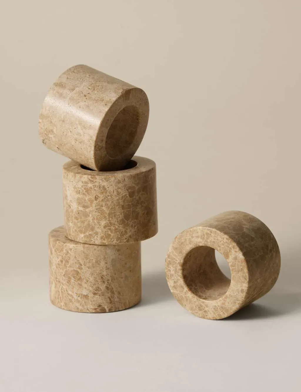 Set of 4 Stone Napkin Rings - Ecru product