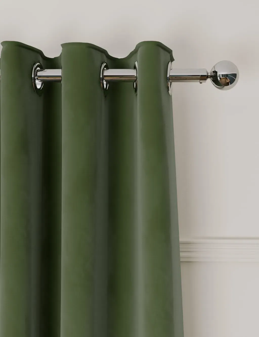 Velvet Eyelet Curtains - Green product