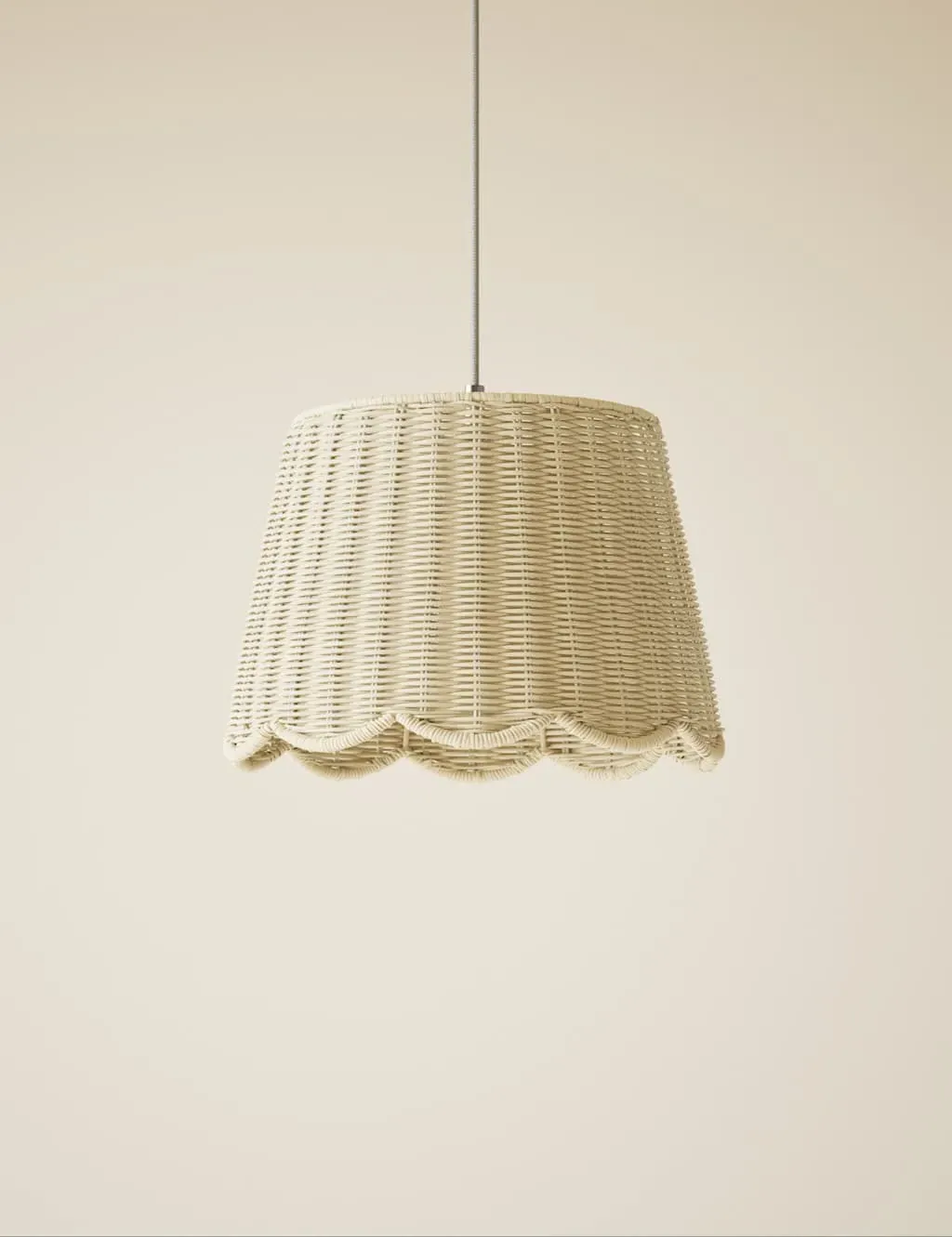 Wicker Scallop Lamp Shade - White product
