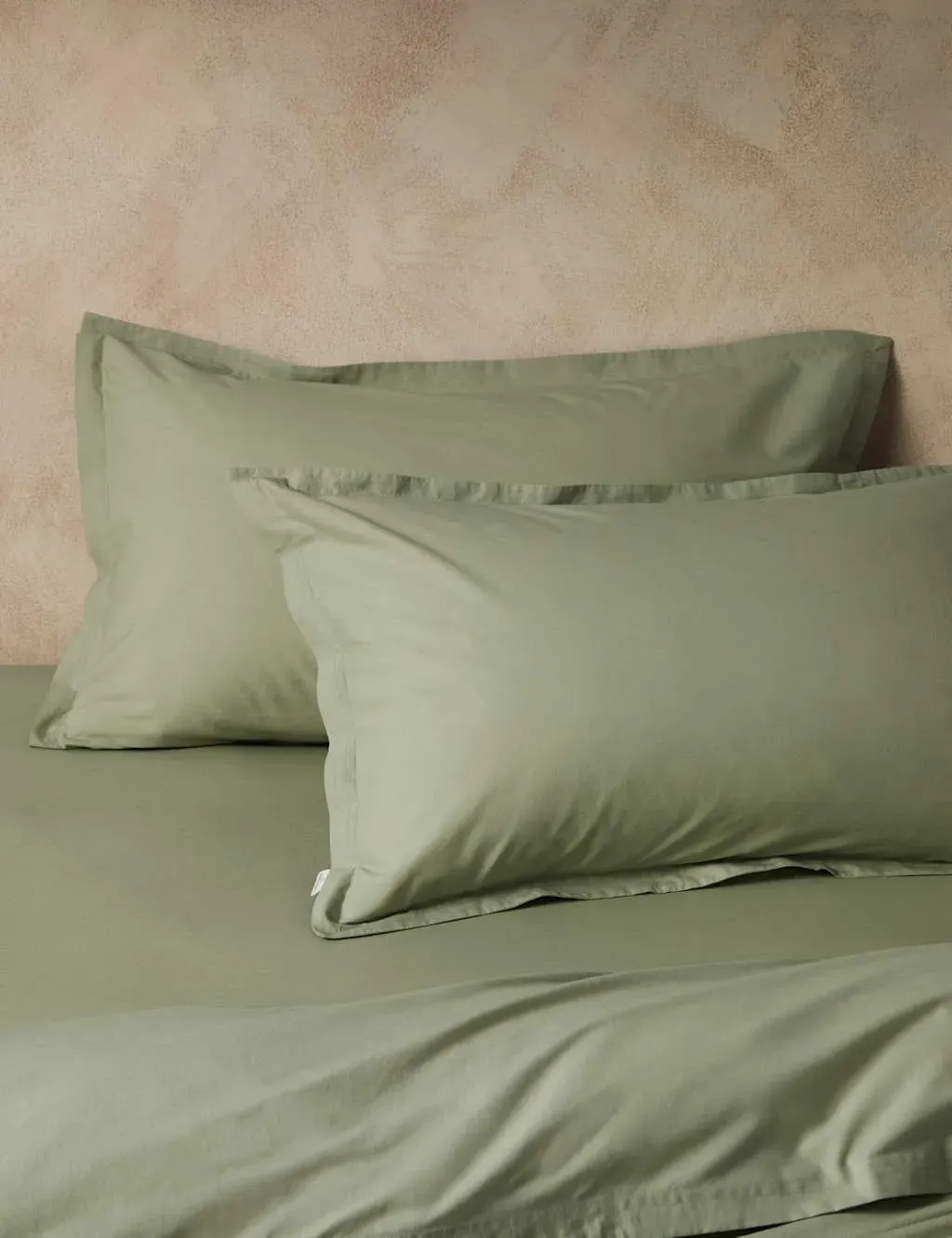 2 Pack Washed Cotton Oxford Pillowcases - Weald Green product