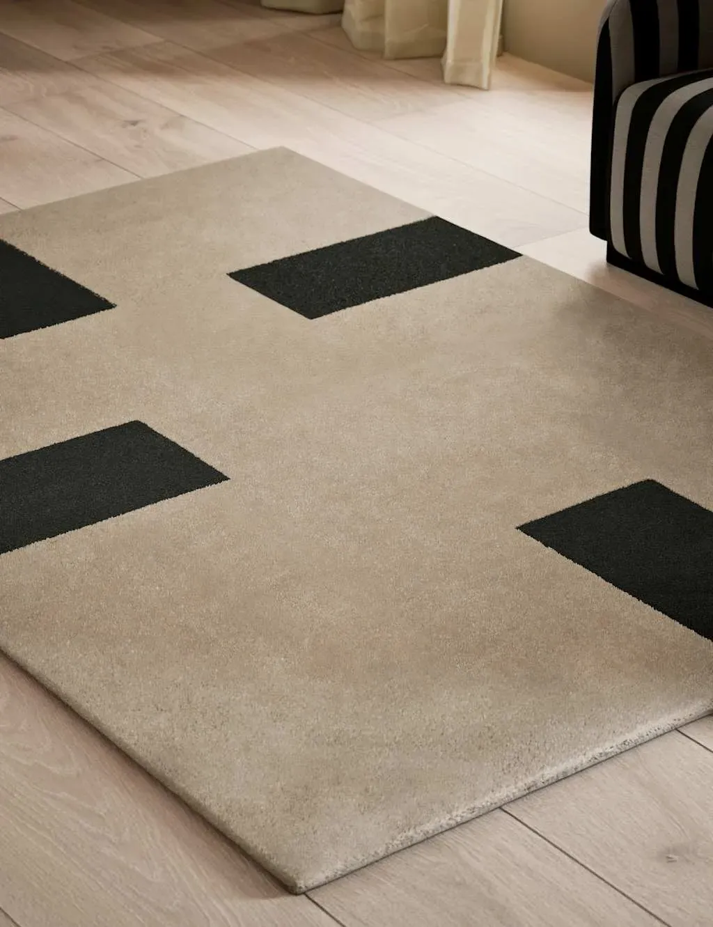 Kelly Hoppen Pure Wool Dash Geometric Rug - Taupe Mix product