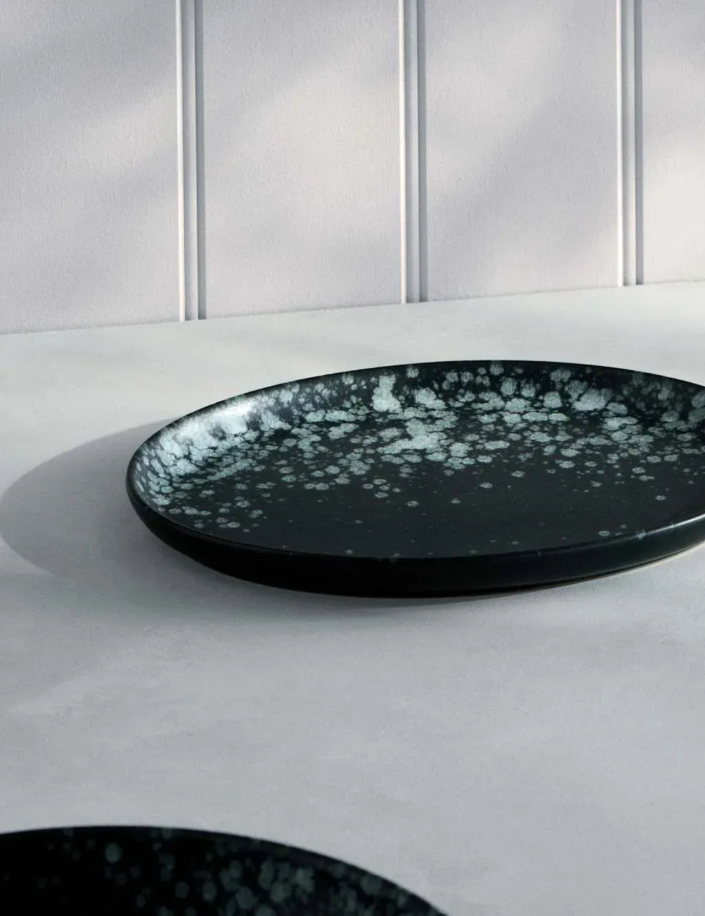 Denby Reactive Glaze Medium Platter - Black, Stoneware product