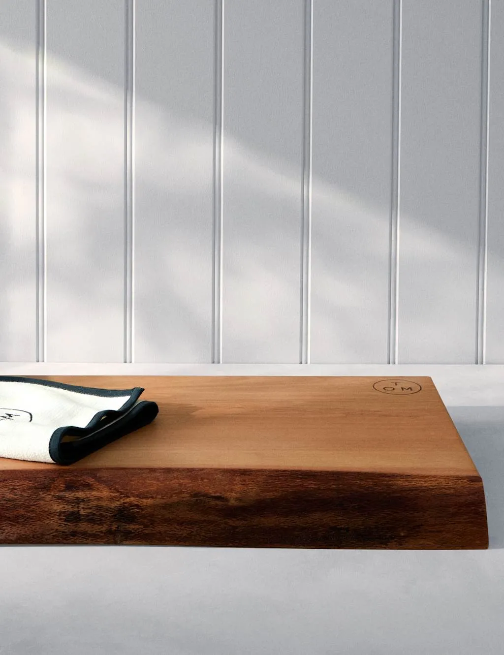 Natural Edge Wooden Chopping Board - Natural product