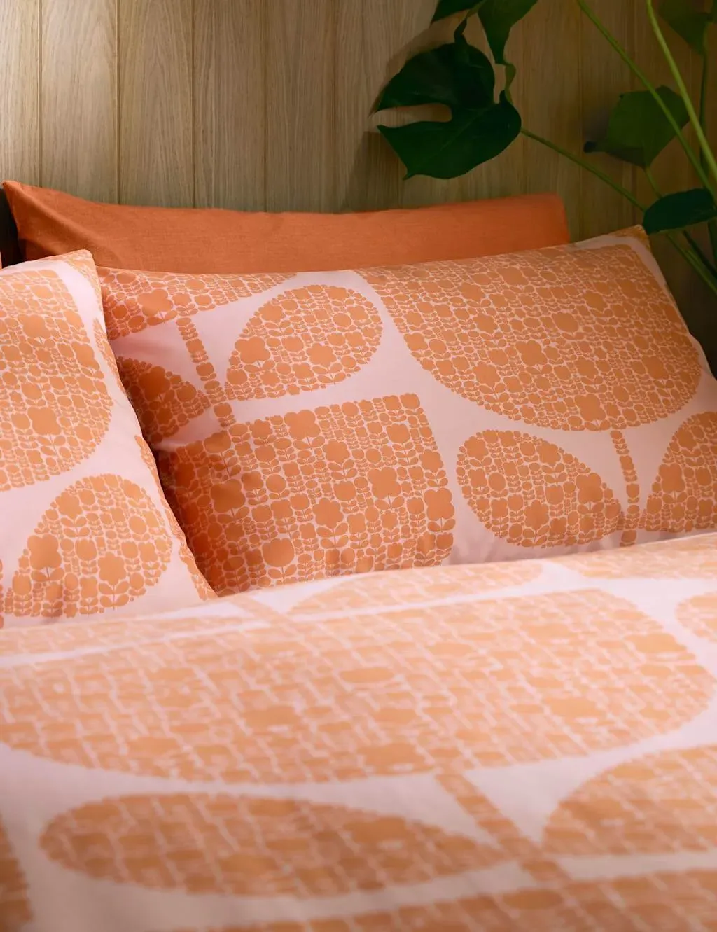 Orla Kiely 2-Pack Block Garden Pillowcases - Orange, Cotton product