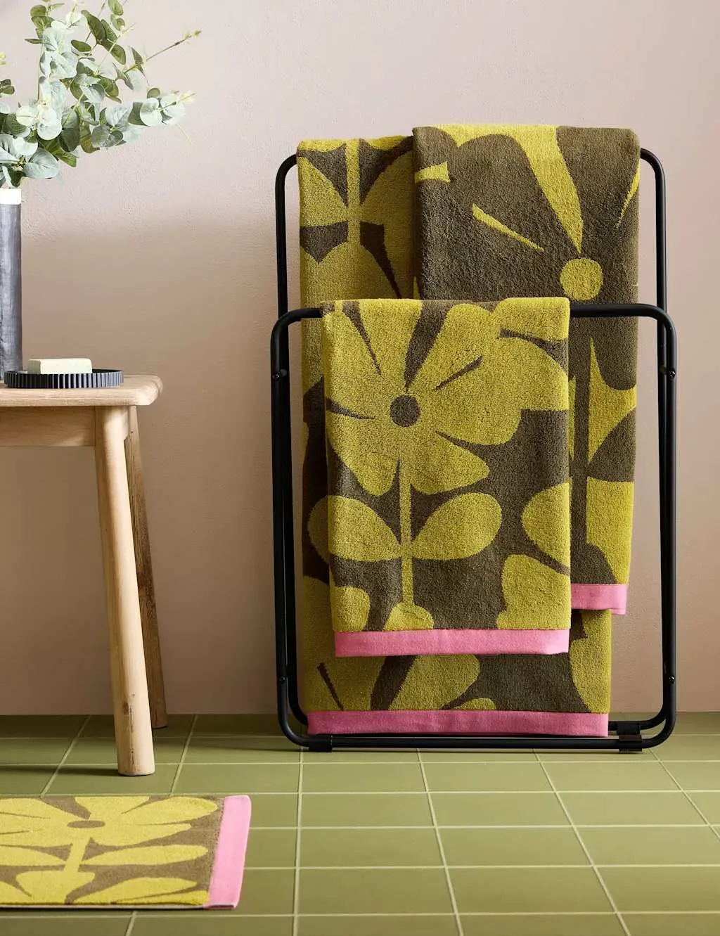 Wildflower Towel - Yellow Mix, Pure Cotton product